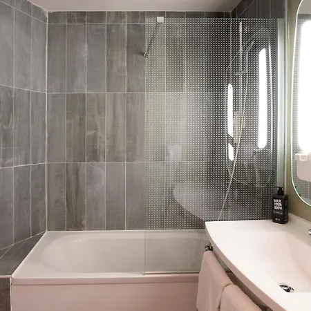 Ibis Gratien - Enghien-les-bains Отель 3*
