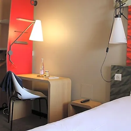 Ibis Gratien - Enghien-les-bains Отель 3*