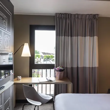 Ibis Gratien - Enghien-les-bains 酒店